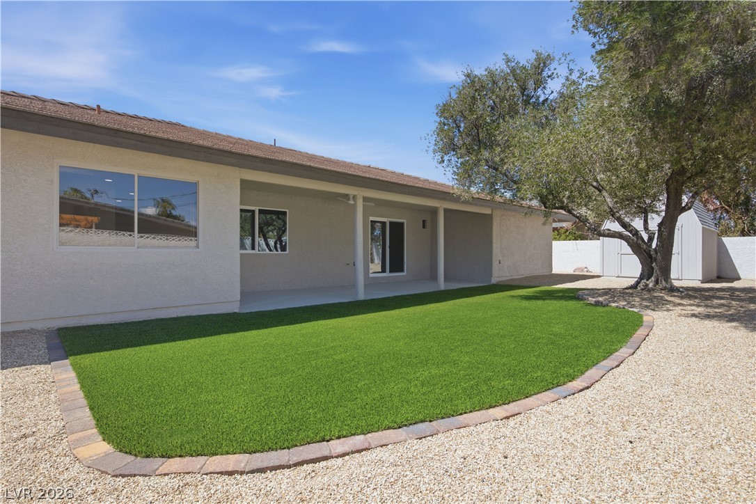 1828 Canterbury Drive Las Vegas NV 89119