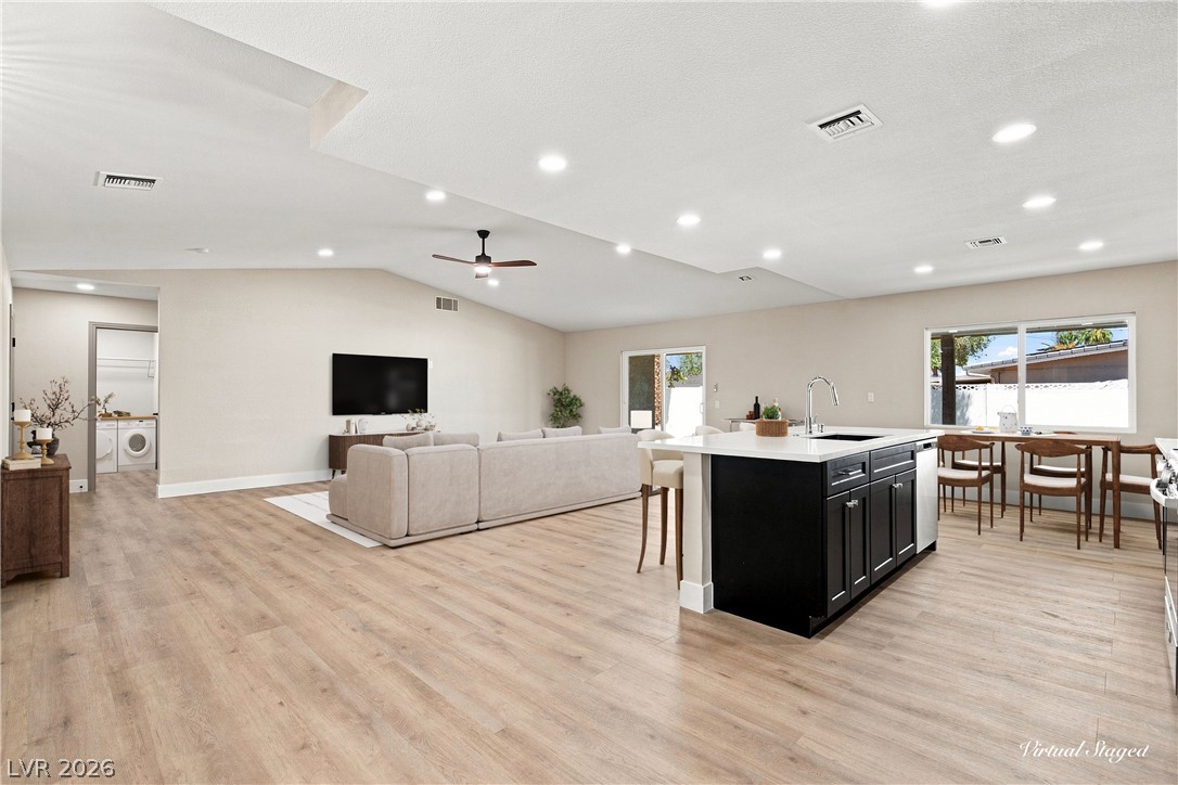 1828 Canterbury Drive Las Vegas NV 89119