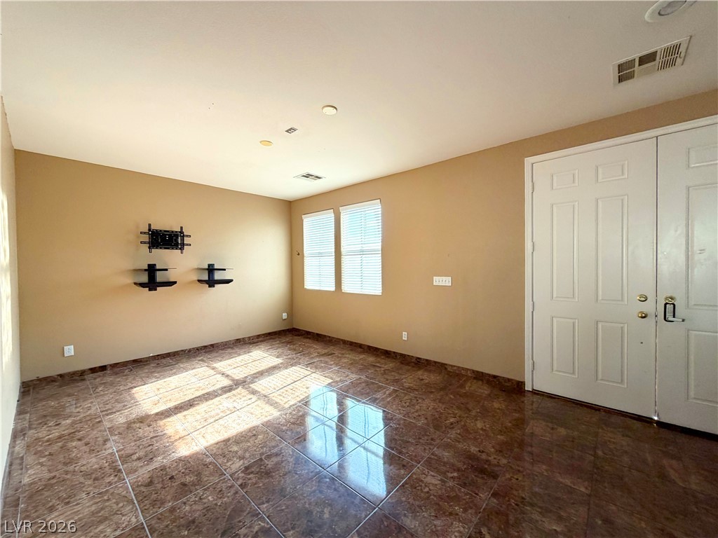 7842 Flat Creek Street Las Vegas NV 89131