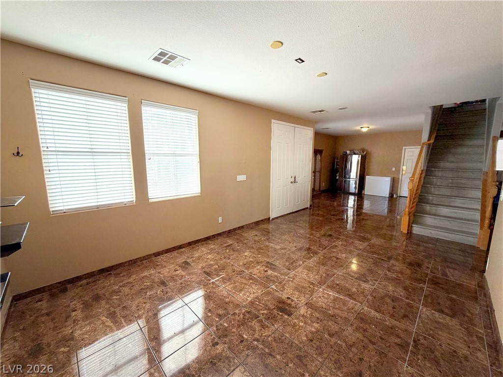 7842 Flat Creek Street Las Vegas NV 89131