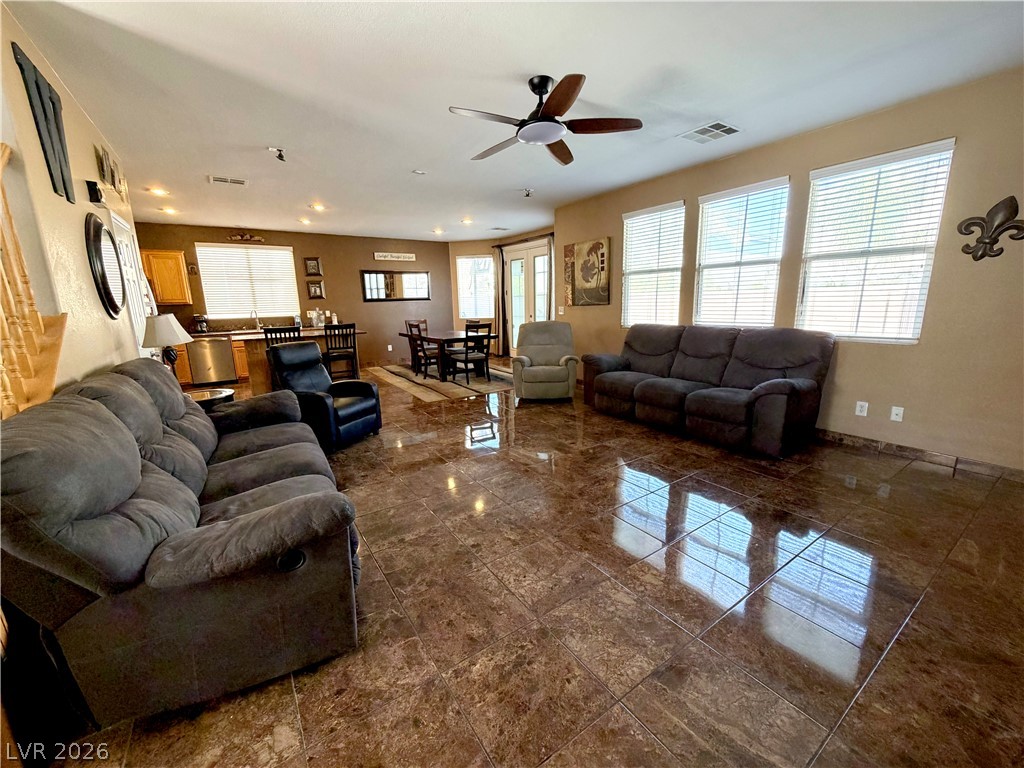 7842 Flat Creek Street Las Vegas NV 89131