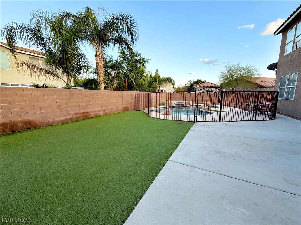 7842 Flat Creek Street Las Vegas NV 89131
