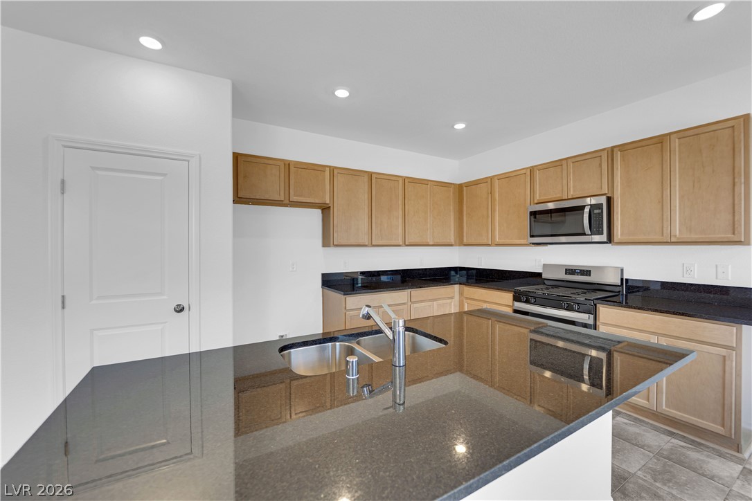 7468 Delemont Avenue Las Vegas NV 89113
