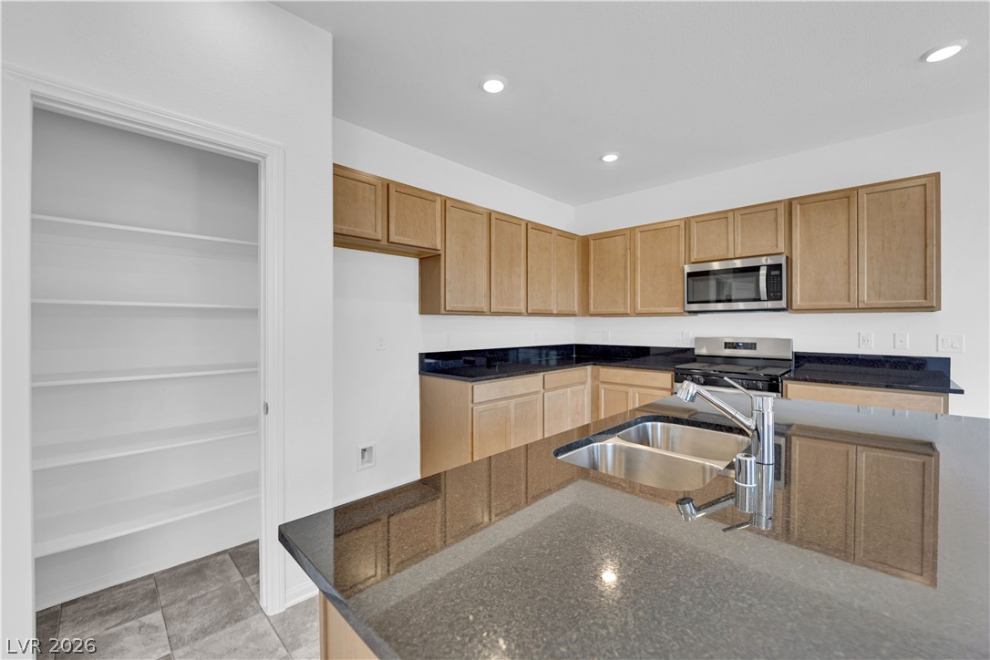 7468 Delemont Avenue Las Vegas NV 89113