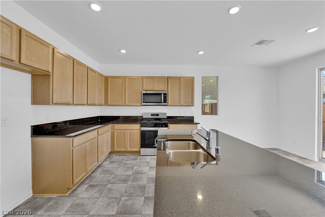 7468 Delemont Avenue Las Vegas NV 89113