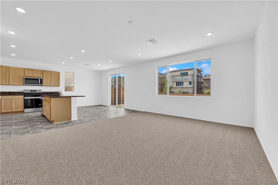 7468 Delemont Avenue Las Vegas NV 89113