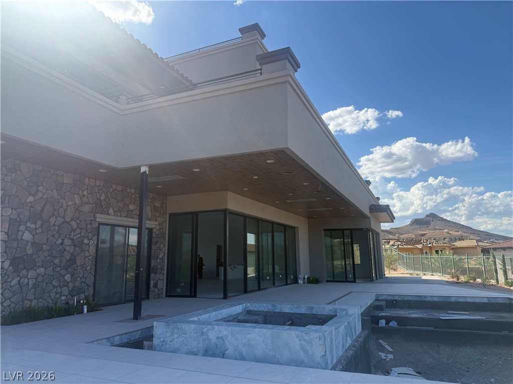 12 Oakmont Hills Lane Las Vegas NV 89141
