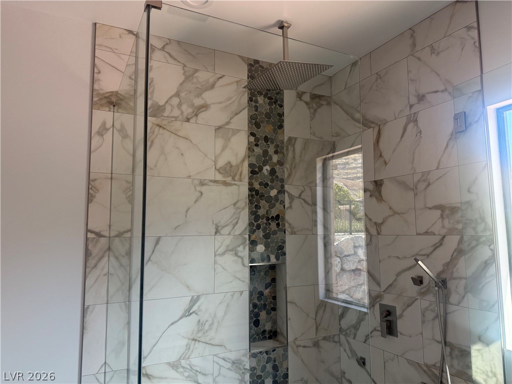 12 Oakmont Hills Lane Las Vegas NV 89141