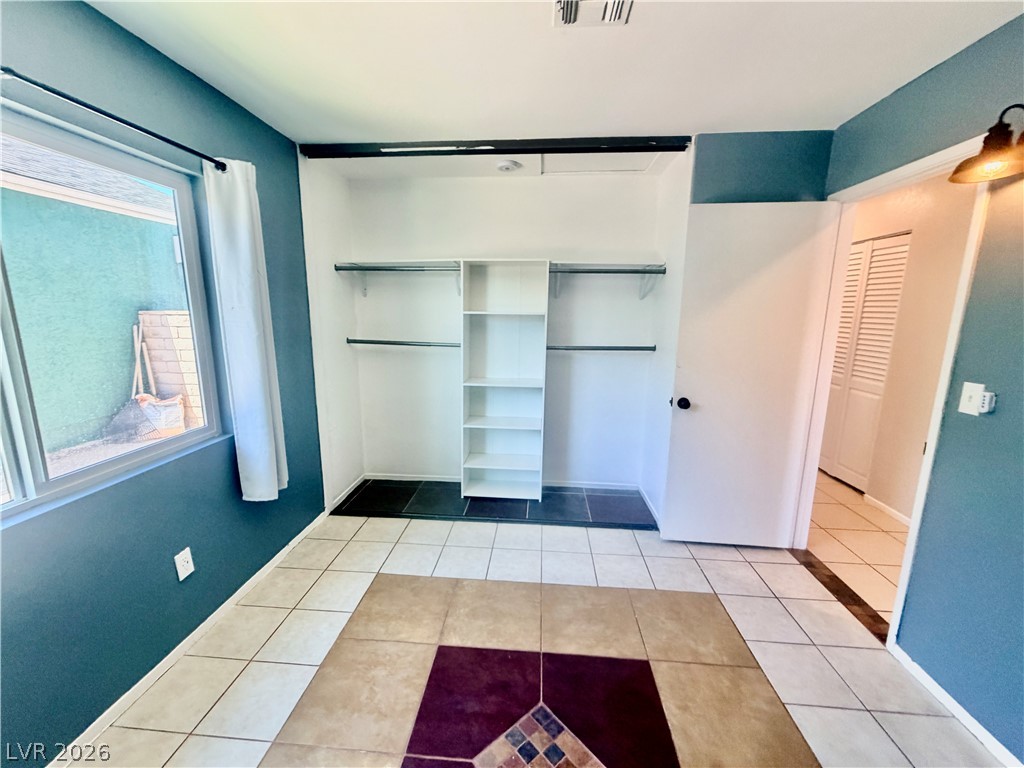 7281 Girard Drive Las Vegas NV 89147