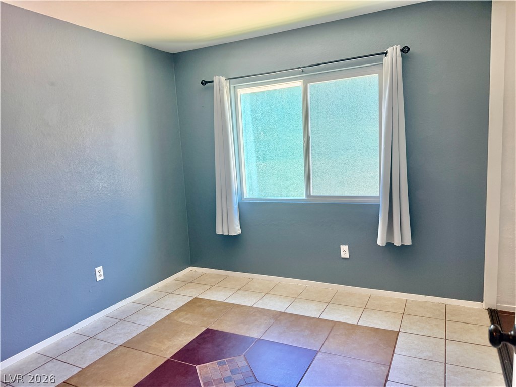 7281 Girard Drive Las Vegas NV 89147