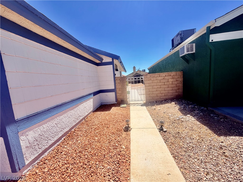 7281 Girard Drive Las Vegas NV 89147