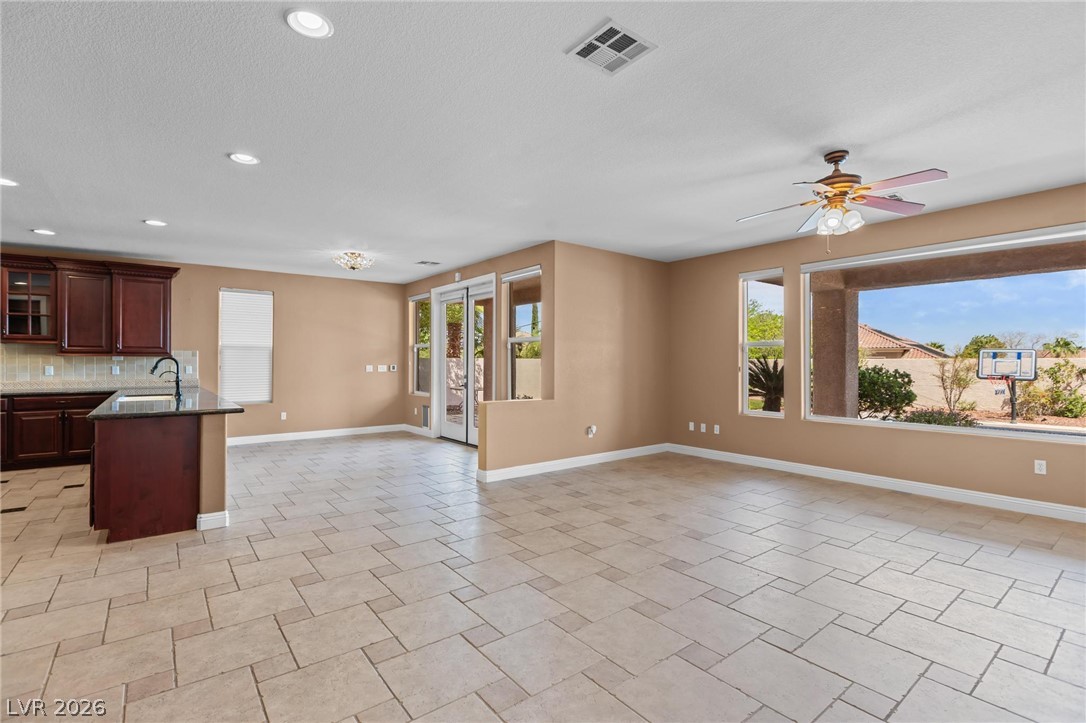 2982 Hammerwood Drive Las Vegas NV 89135
