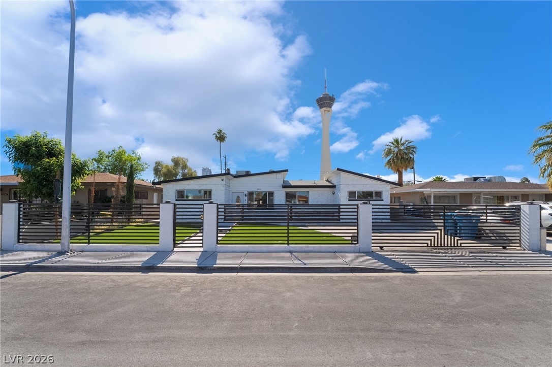 2200 Santa Ynez Drive Las Vegas NV 89104