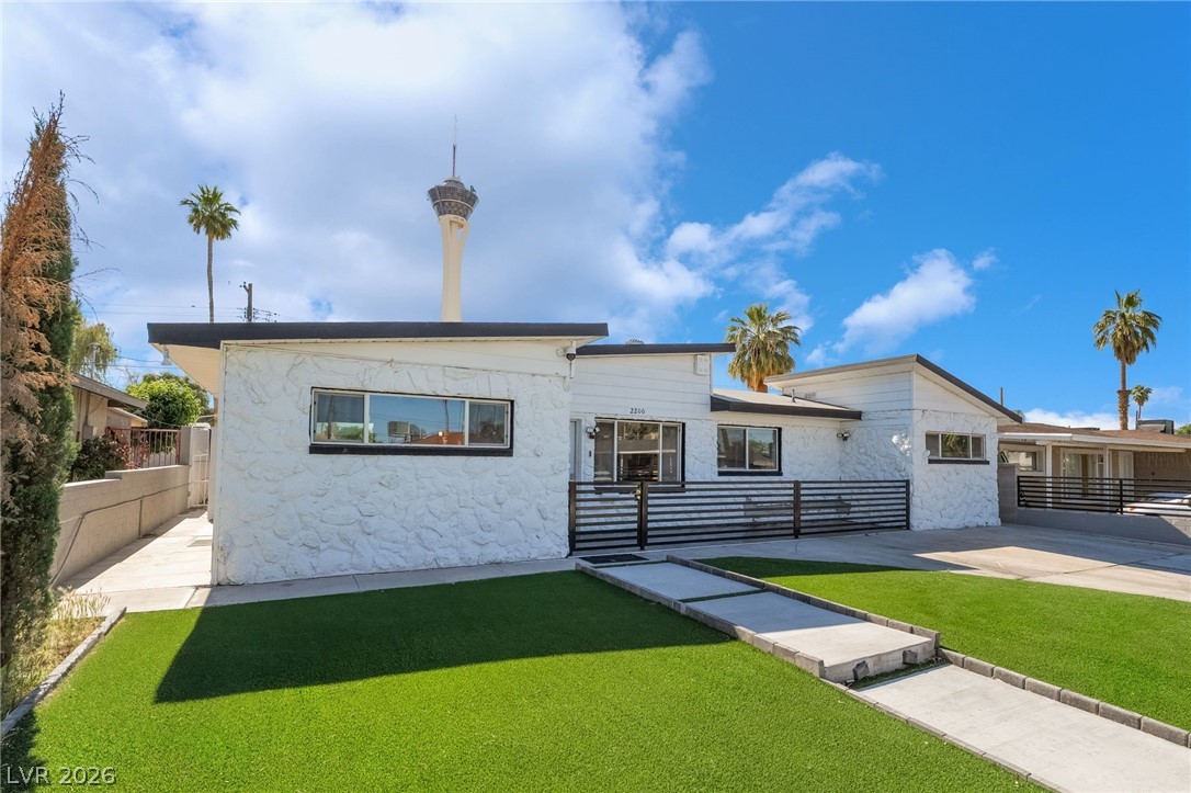 2200 Santa Ynez Drive Las Vegas NV 89104