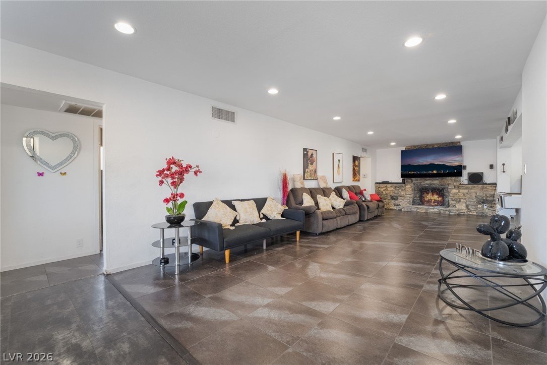 2200 Santa Ynez Drive Las Vegas NV 89104