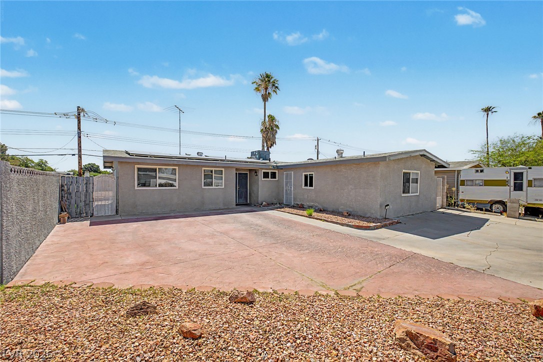 712 Saylor Way Las Vegas NV 89107