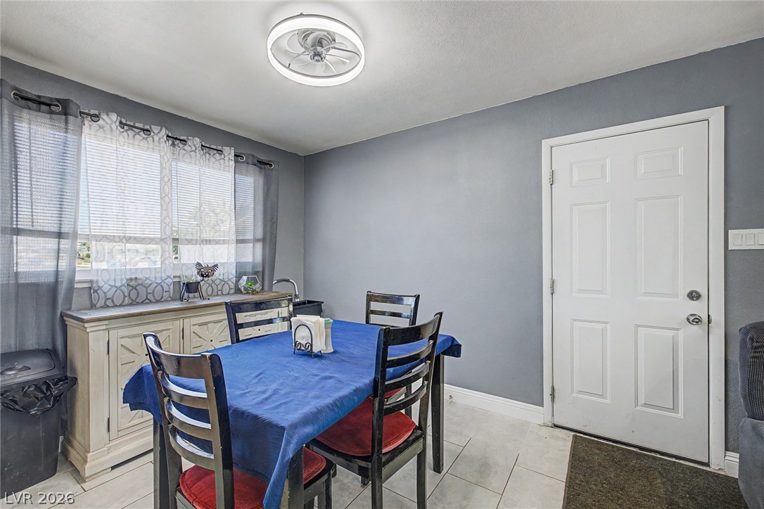 712 Saylor Way Las Vegas NV 89107