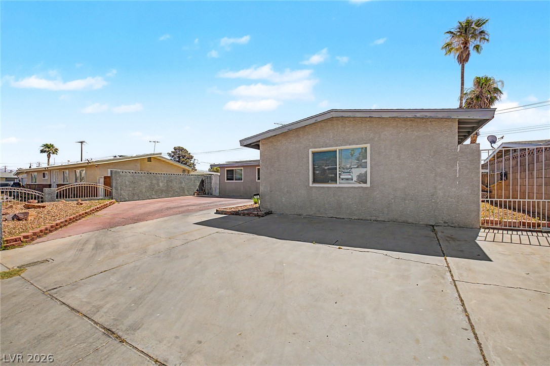 712 Saylor Way Las Vegas NV 89107