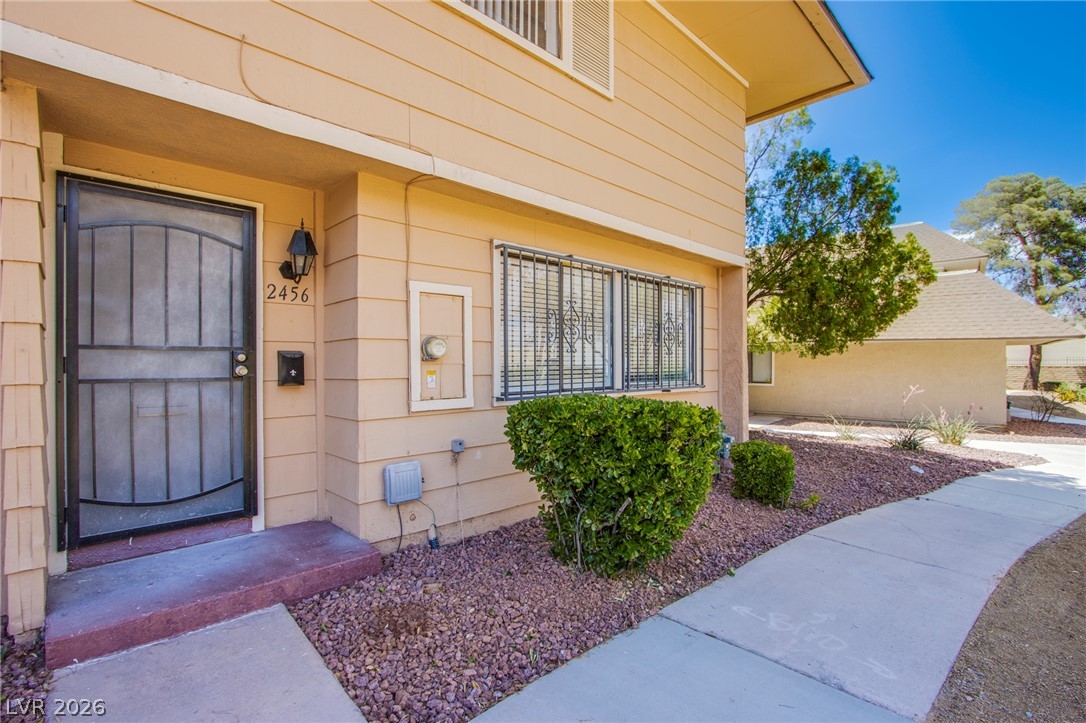2456 Paradise Village Way Las Vegas NV 89120