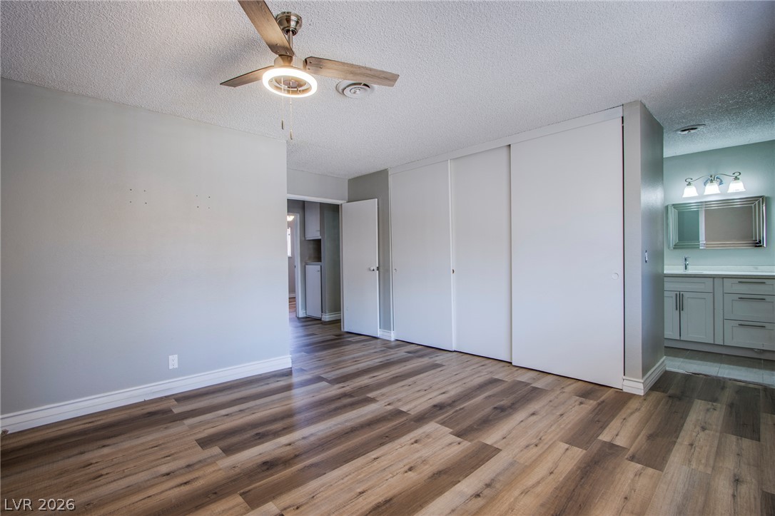 2456 Paradise Village Way Las Vegas NV 89120