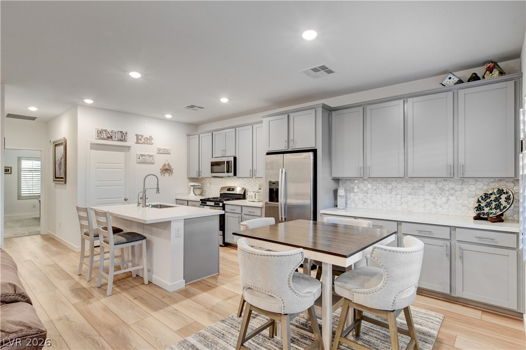 384 Aravalli Crest Street Henderson NV 89015