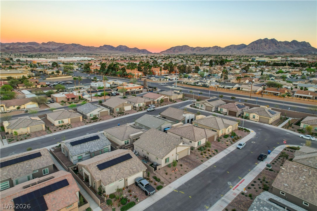 384 Aravalli Crest Street Henderson NV 89015