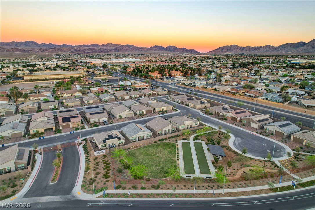 384 Aravalli Crest Street Henderson NV 89015