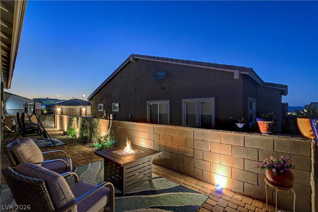 384 Aravalli Crest Street Henderson NV 89015