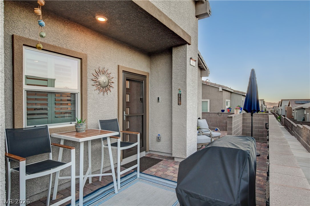 384 Aravalli Crest Street Henderson NV 89015