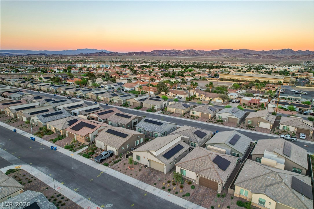 384 Aravalli Crest Street Henderson NV 89015