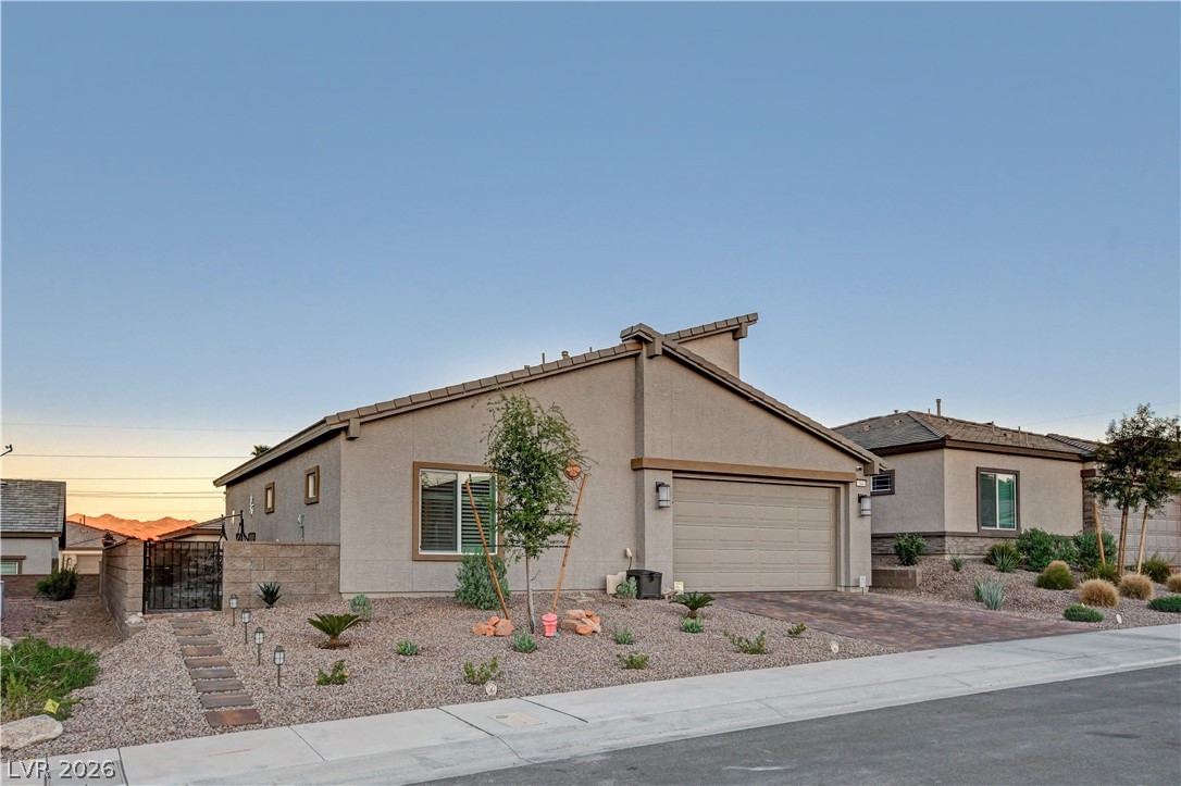 384 Aravalli Crest Street Henderson NV 89015