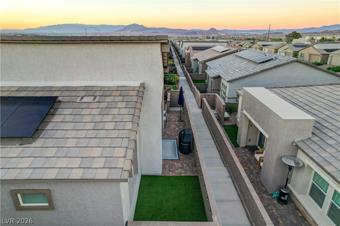 384 Aravalli Crest Street Henderson NV 89015