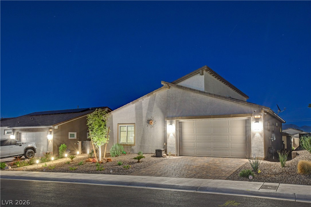 384 Aravalli Crest Street Henderson NV 89015