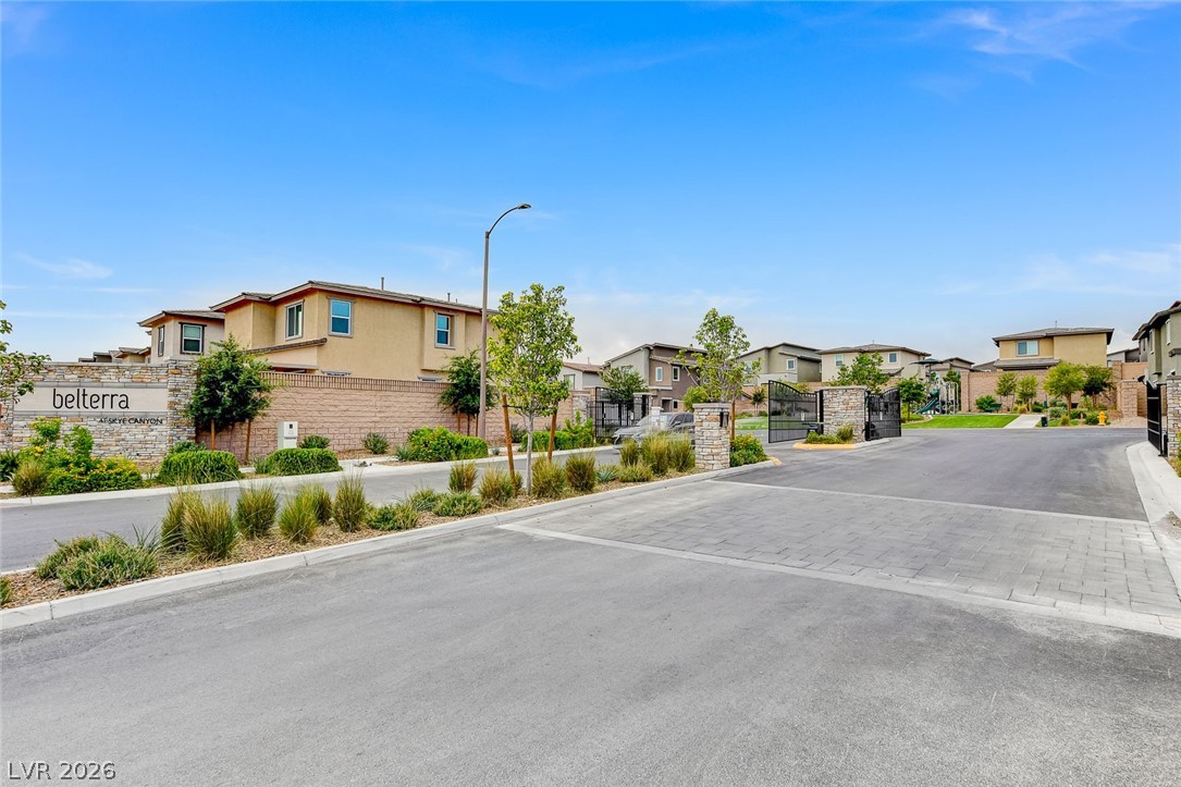 8878 Sasquatch Run Avenue Las Vegas NV 89166
