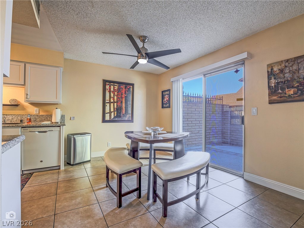 4504 Del Oro Drive Las Vegas NV 89102