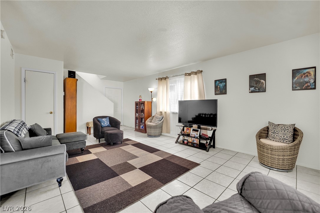 8057 Cimarron Ridge Drive Las Vegas NV 89128