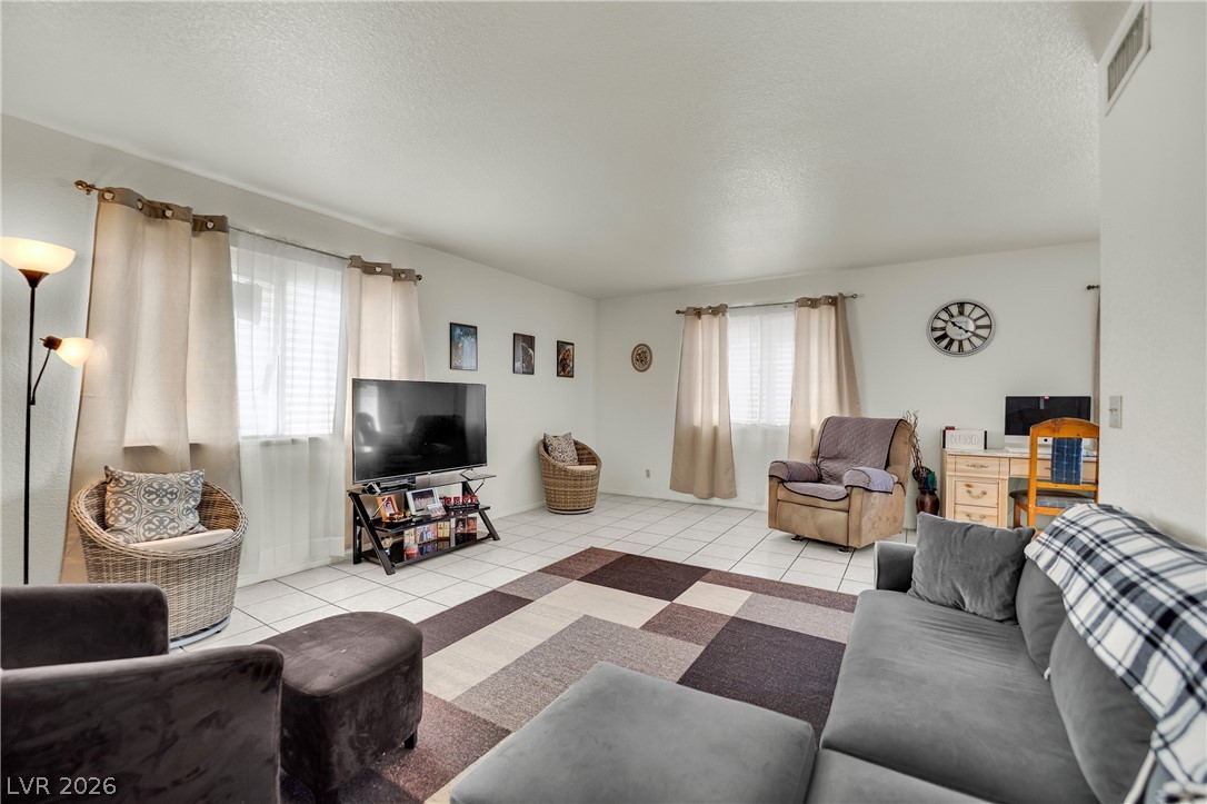 8057 Cimarron Ridge Drive Las Vegas NV 89128