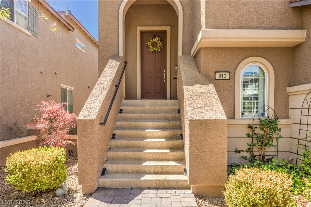 913 Estes Cove Avenue Henderson NV 89012