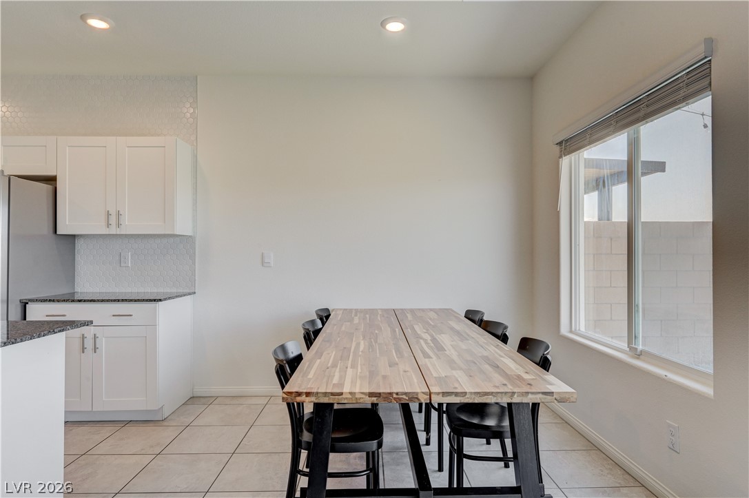 386 Larksong Avenue Henderson NV 89011