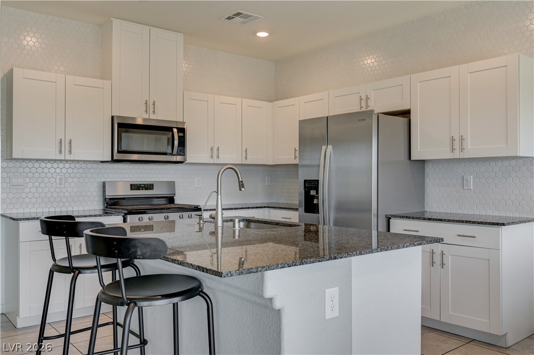 386 Larksong Avenue Henderson NV 89011