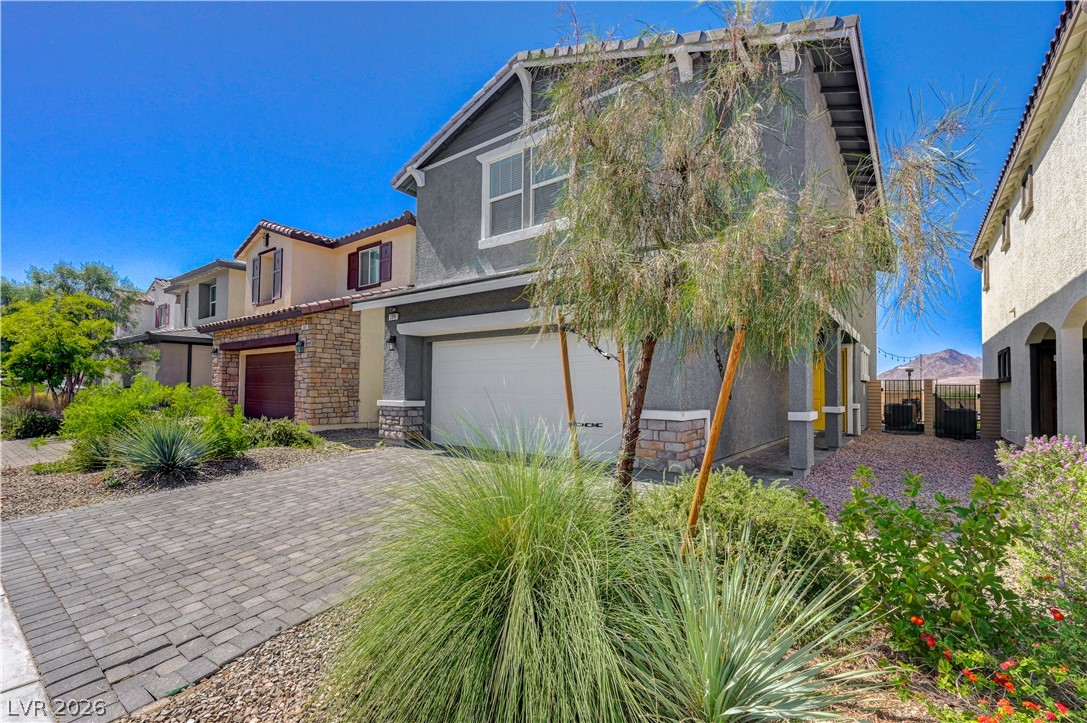 386 Larksong Avenue Henderson NV 89011