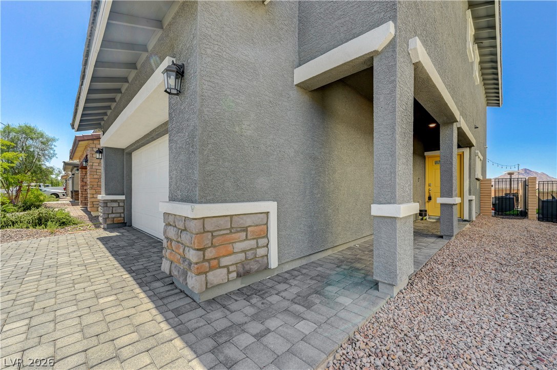 386 Larksong Avenue Henderson NV 89011