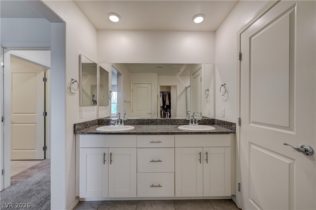 386 Larksong Avenue Henderson NV 89011