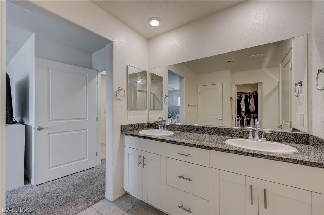 386 Larksong Avenue Henderson NV 89011