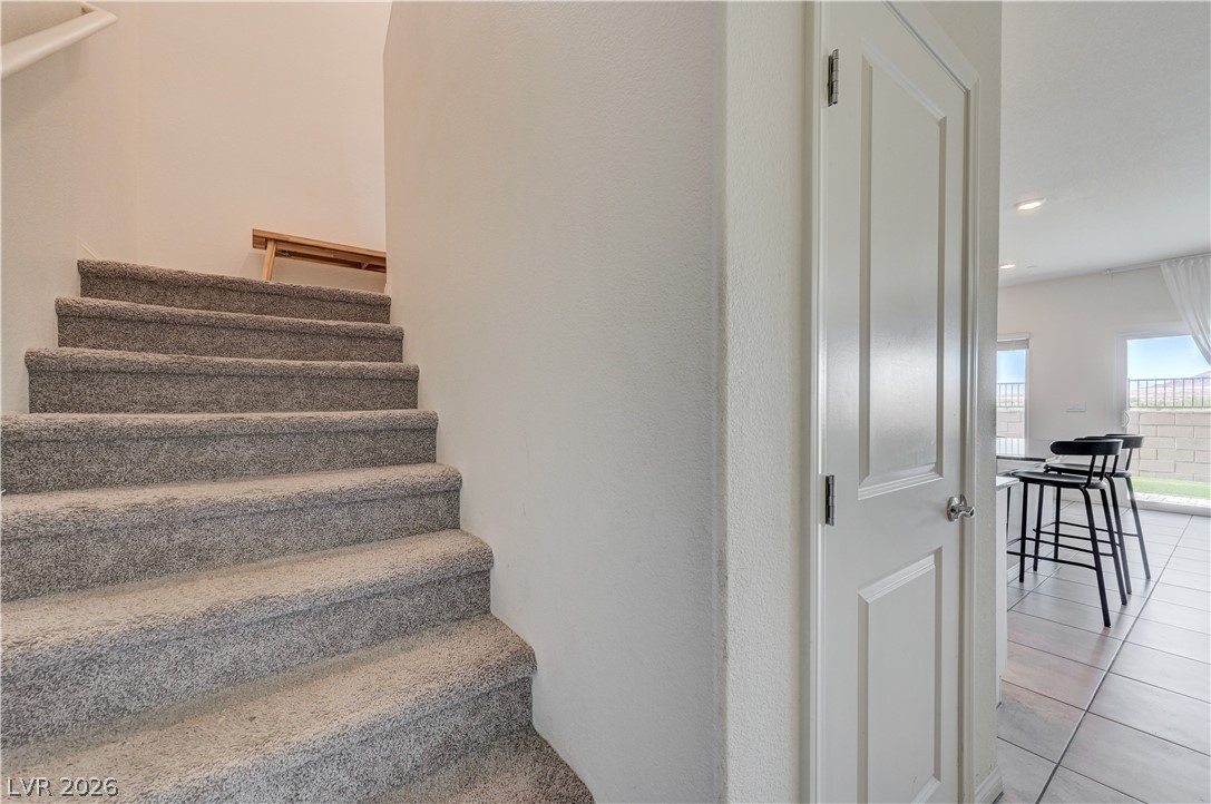 386 Larksong Avenue Henderson NV 89011