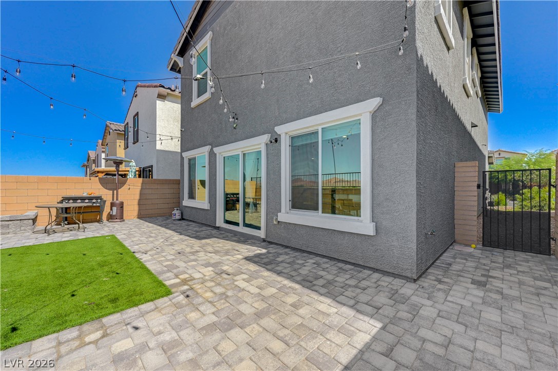 386 Larksong Avenue Henderson NV 89011