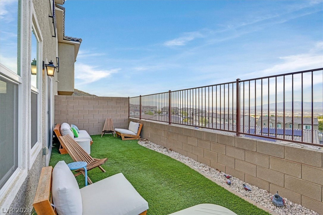 276 Quail Finch Drive Henderson NV 89012