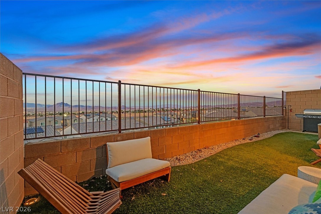 276 Quail Finch Drive Henderson NV 89012