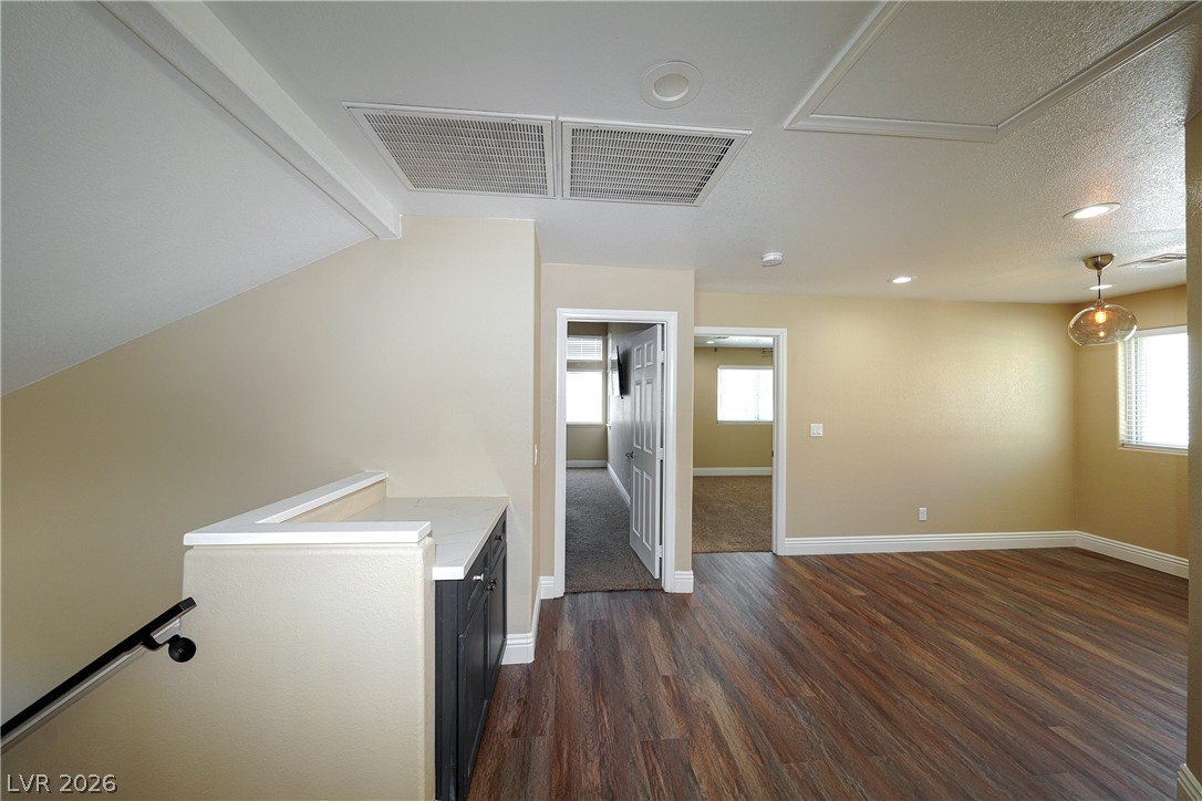 9213 Vosburgh Drive Las Vegas NV 89117