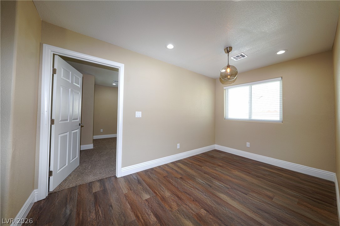 9213 Vosburgh Drive Las Vegas NV 89117